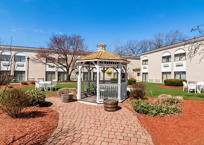 Clarion Inn