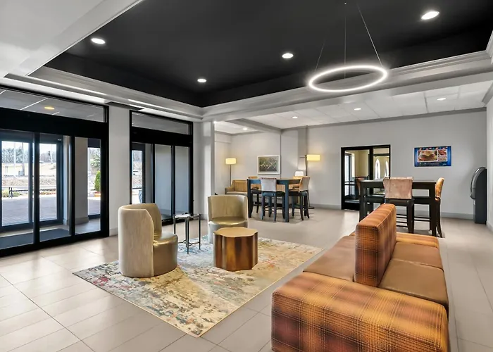Clarion Inn