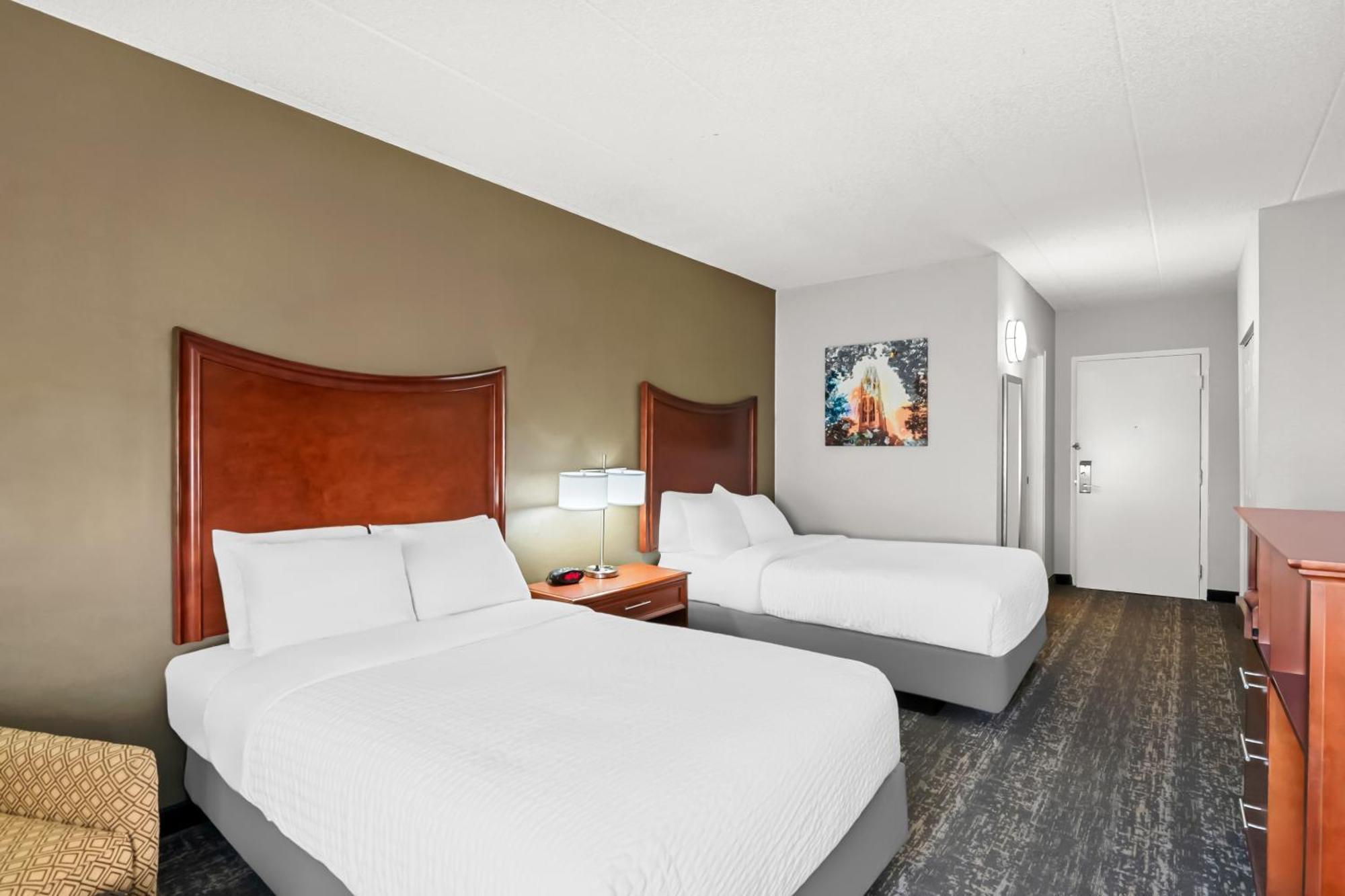 Clarion Inn